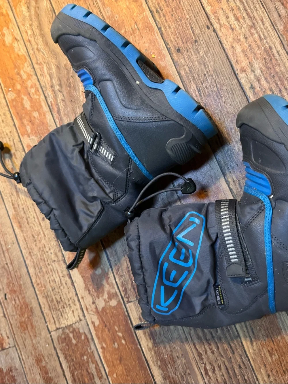 Keen kids insulated